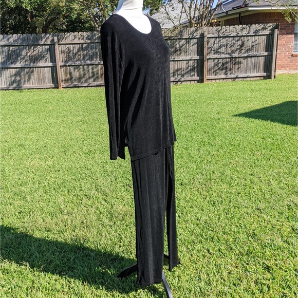 Slinky Knit Black Pant Set Travel Small - Picture 4 of 8